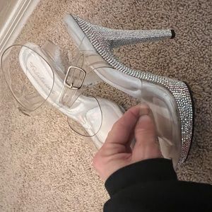 Iconic Olympians black bottoms size 10